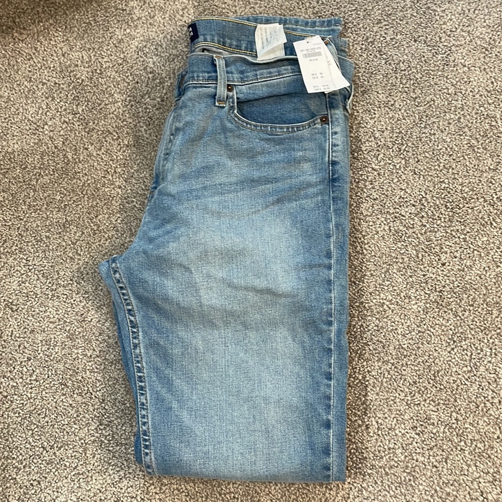 Hollister Men’s Slim Straight Light Blue Denim Jeans Size 34x34